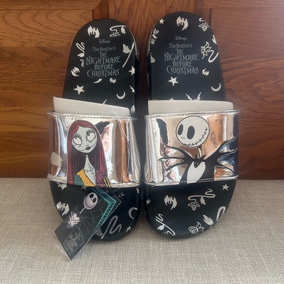 Nightmare Before Christmas Metallic Slides Size 8 Womens NWT - Picture 1 of 7